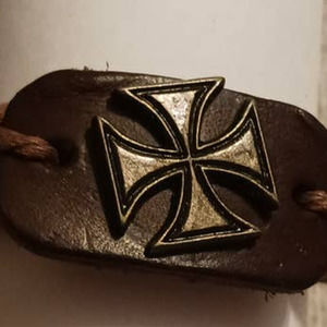 Men's iron cross leather bracelet